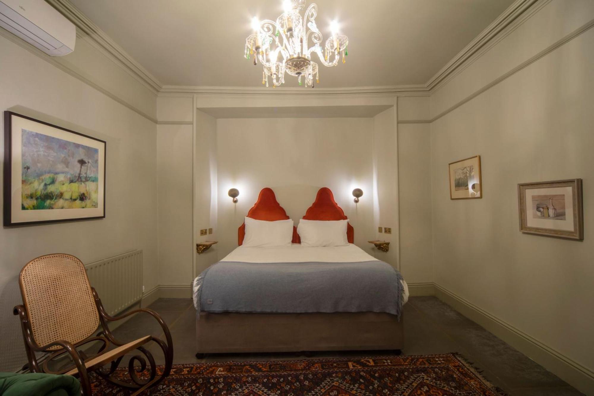 Victorian House Bed & Breakfast กราสเมียร์ ห้อง รูปภาพ